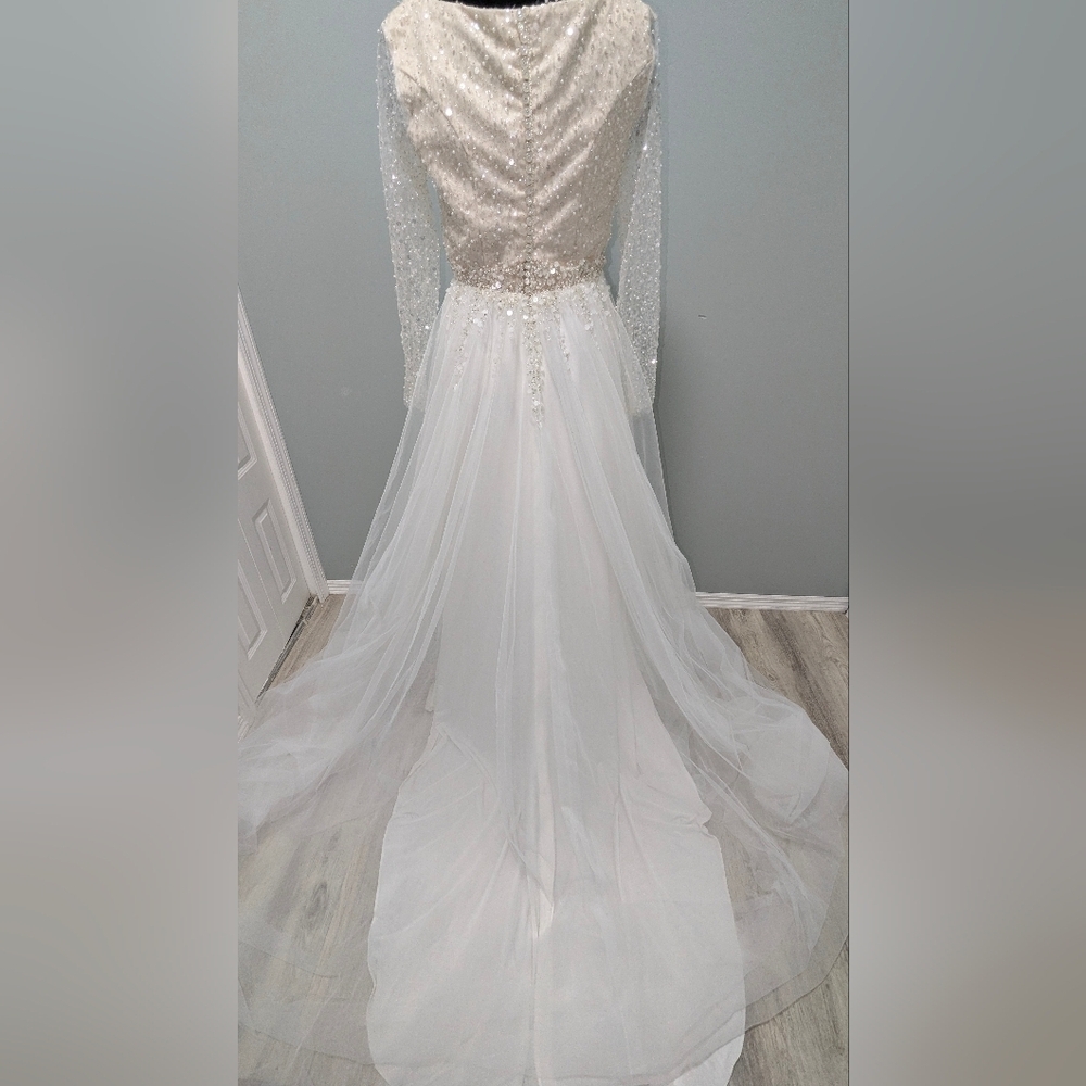 Custom-Made dress with a Stella York skirt - Picture 5 of 12